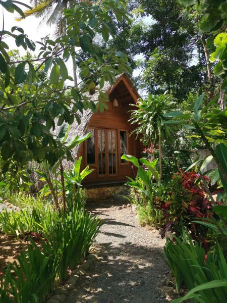 Coconut Tree Cottages, Κράτηση Ξενοδοχείο Batukaras West Java