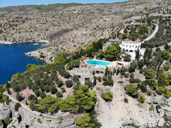 Pyrgi Spetses, Κράτηση Βίλα Σπέτσες Saronic Islands