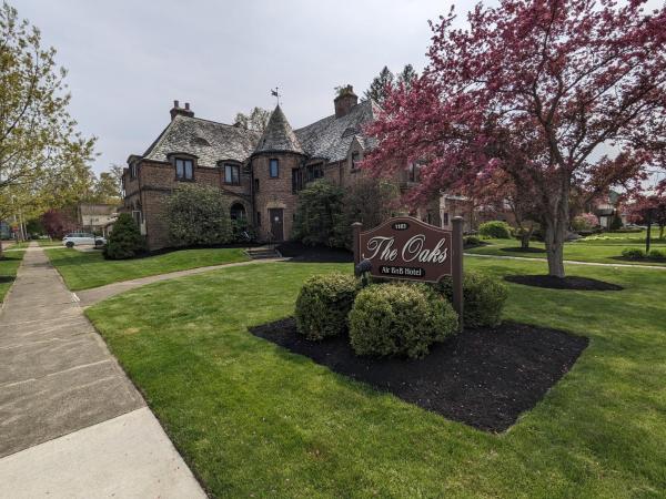 The Oaks B&B Hotel and Spiritual Center, Κράτηση  Jamestown Πολιτεία Νέας Υόρκης