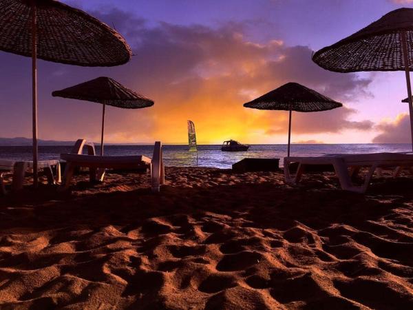 Çiçek Evler Tatil Köyü, Κράτηση  Armutlu Περιοχή Μαρμαρά, κοντά στο Armutla Creek Beach