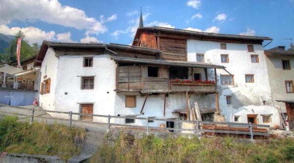 Chasa Jaro, Κράτηση  Santa Maria Val Muestair Val Mustair
