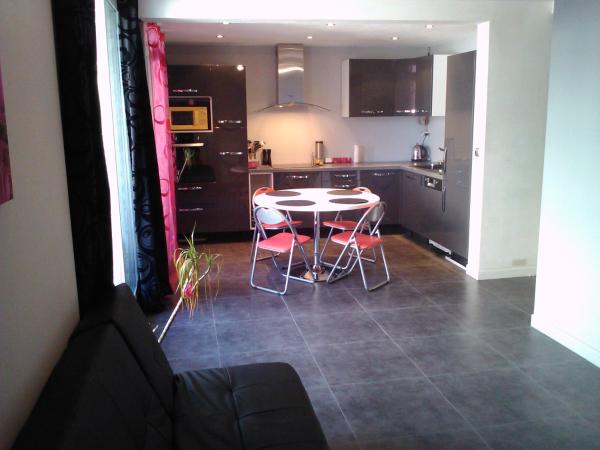 Chambre Privée dans un appartement en colocation A1C2, Κράτηση  Seyssinet-Pariset Rhône-Alps