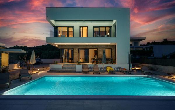 Villa Sea of Dreams, Κράτηση Βίλα Ξενοδοχεία στο Vodice με Πισίνα, κοντά στο Bristak Public Beach, Πισίνα