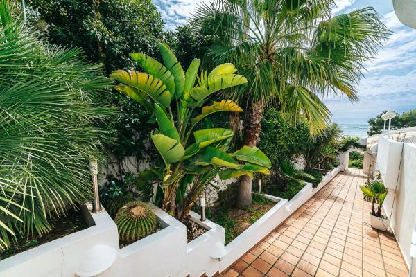 Beachfront Villa, Κράτηση  Moraira Costa Blanca