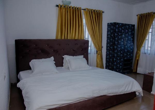 Brent Apartment Akure, Κράτηση  Oba Ile Όντο