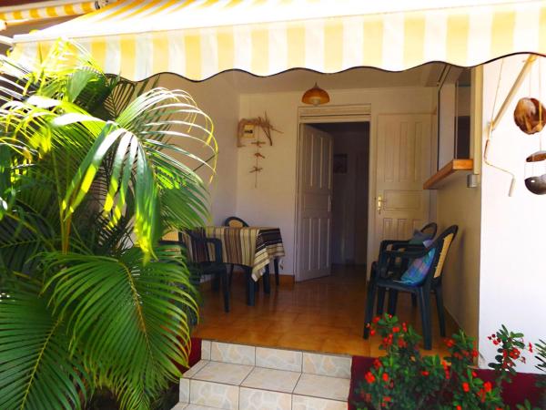 Résidence Cassin Nicol, Κράτηση  Terre-de-Haut Μπας-Τερ