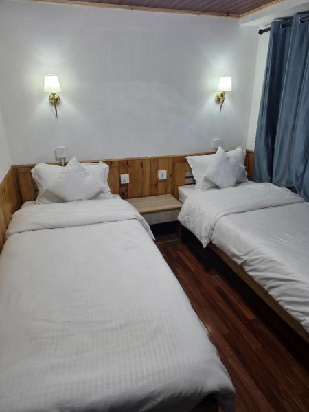Tibet inn, Κράτηση  Nāmche Bāzār Everest Region