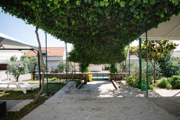 Apartmani Veronika, Κράτηση  Jezera Murter Island