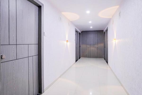 Hotel O 7 Square Hotel, Κράτηση  Rānder Gujarat