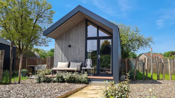 Luxe tinyhouse voor 2 personen met hottub, Κράτηση  Meerssen Heuvelland